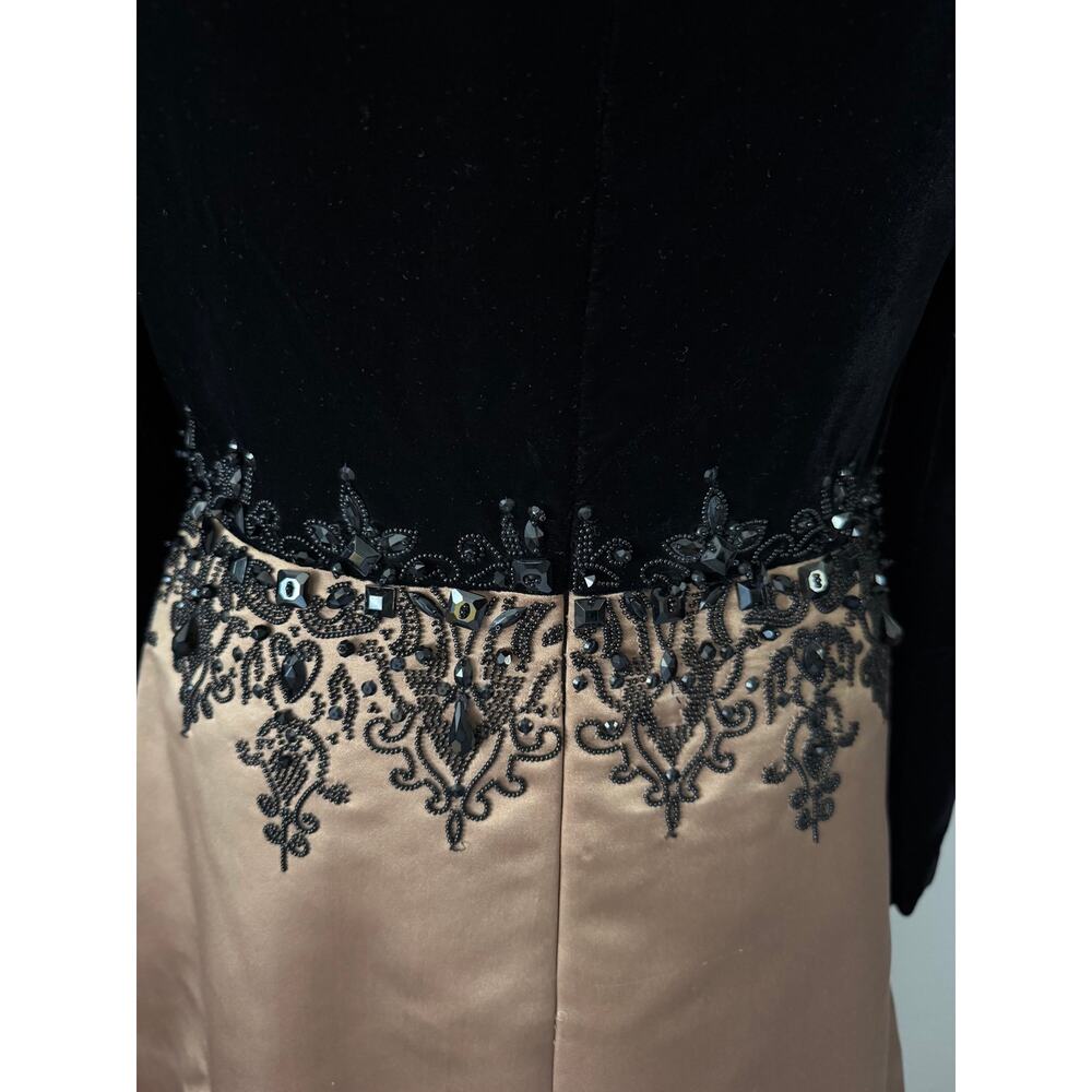 Oscar de la Renta Vintage 90s Formal Dress Champagne Gold Black Lace Long Sleeve - Picture 9 of 16